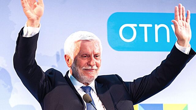 Οι πιέσεις Τατούλη για να είναι υποψήφιος με το κόμμα Σαμαρά και η... οικογενειακή προτίμηση στο επιτελείο του πρώην πρωθυπουργού