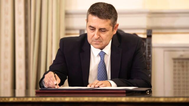 Ευχάριστα νέα για τον Γιώργο Μυλωνάκη: Πήρε εξιτήριο από το κέντρο αποκατάστασης και επέστρεψε σπίτι του