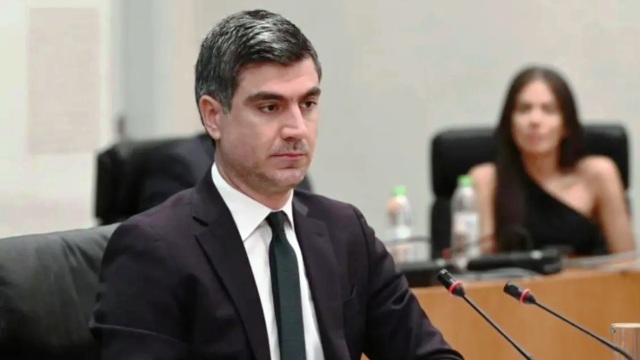Ο χαμός με τους υποψηφίους του ΠΑΣΟΚ για τη Θεσσαλονίκη και η ανησυχία Γλαβίνα για τη βουλευτική έδρα