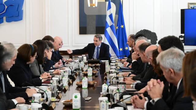 Ποιοι πρωτοκλασάτοι υπουργοί της κυβέρνησης έχουν πέσει σε... βαριά κατάθλιψη