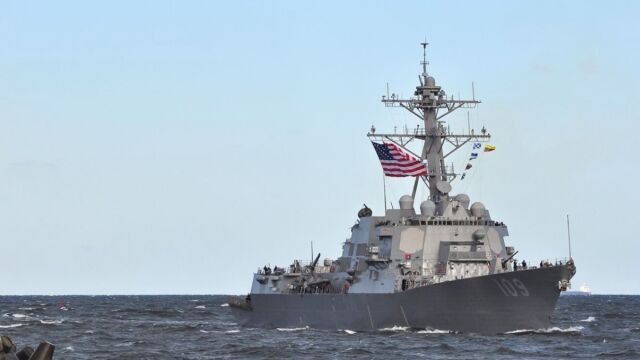 Σειρήνες πολέμου στην Καραϊβική: O Mαδούρο ζήτησε όπλα από τον Πούτιν - Δεν θα χτυπήσω στόχους στη Βενεζουέλα, λέει ο Τραμπ