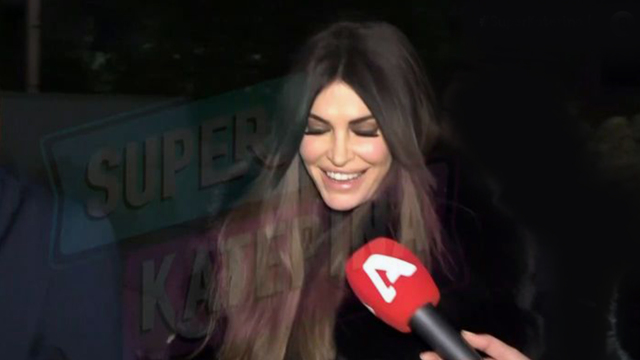 Κίμπερλι Γκίλφοϊλ για το δείπνο στο εστιατόριο του Μουσείου της Ακρόπολης: Υπέροχο το ελληνικό φαγητό, πανέμορφο το μουσείο (Βίντεο)