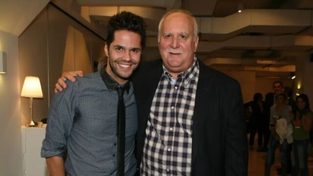 Η αιχμηρή ανάρτηση του Γιώργου Τσαλίκη για τον θάνατο του Γιώργου Παπαδάκη: Έφυγε από στεναχώρια, έσκασε απ' όλους που σήμερα λένε ύμνους (Βίντεο)