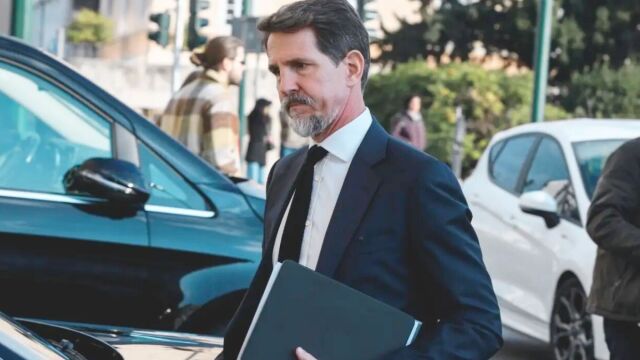 Παύλος Ντε Γκρες:  Τι απαντάει για τα σενάρια συνεργασίας του με την Μαρία Καρυστιανού (Βίντεο)