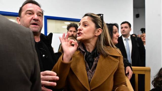 Τέμπη: Η οικογένεια Πλακιά ξεσπά κατά του πρώην προέδρου του ΟΣΕ - 