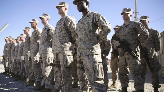 ΗΠΑ: Χιλιάδες πεζοναύτες στη Μέση Ανατολή την Παρασκευή, που λήγει το τελεσίγραφο για τα Στενά του Ορμούζ