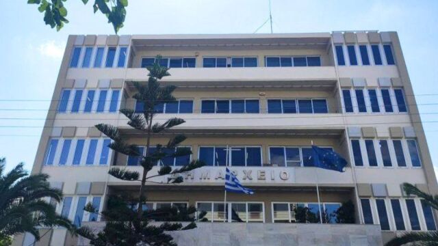 Ένταση στο Δημοτικό Συμβούλιο Αγίου Δημητρίου - Kαταδίκη Μαμαλάκη για τραμπουκισμούς