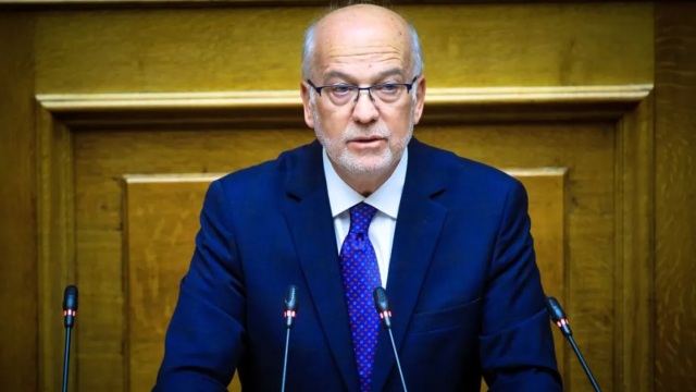 Ο Φλωρίδης απαντά στην Καρυστιανού: Στις δίκες δεν προβλέπονται ειδικές θέσεις για υποψήφιους αρχηγούς κομμάτων (Βίντεο)