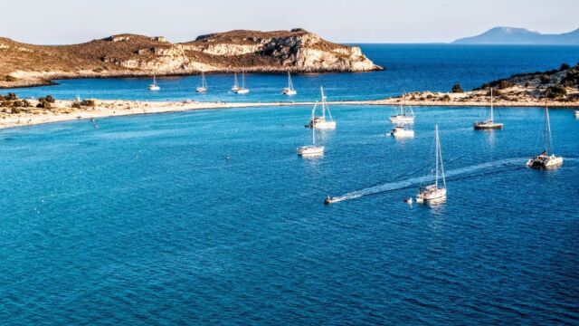 Visa express: Πενταπλασιασμός των Τούρκων τουριστών στα νησιά του Ανατολικού Αιγαίου