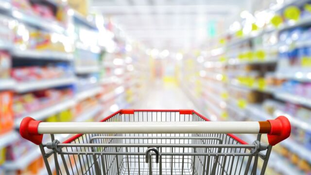 Αύξηση πωλήσεων για τα σούπερ μάρκετ το 2025 - Ποια προϊόντα ξεχώρισαν