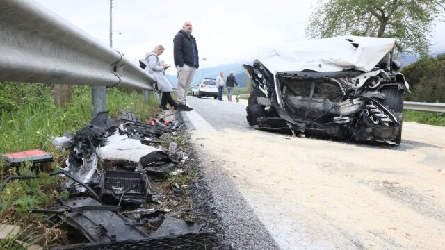 Θανατηφόρο τροχαίο στην Καβάλα: Αγκαλιά στο μπροστινό κάθισμα με τη μητέρα του το 3χρονο παιδί που σκοτώθηκε - Με κακώσεις στη σπονδυλική στήλη το 10χρονο αγόρι