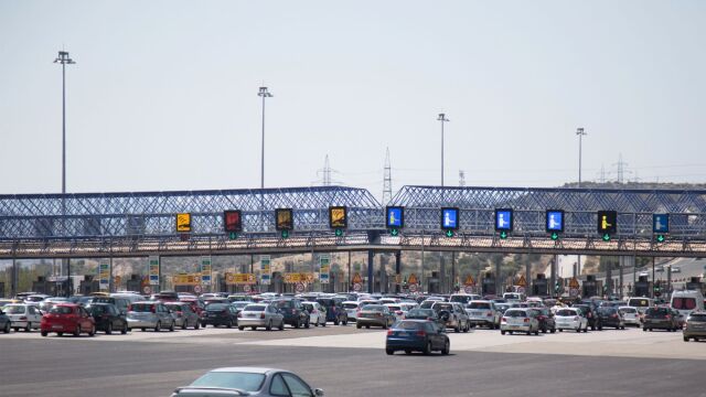 Επιστροφή εκδρομέων: Ομαλή η κίνηση στα διόδια της Ελευσίνας - Αναμένεται κορύφωση το μεσημέρι