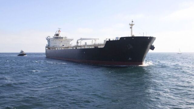 Μέση Ανατολή: Τηλεφωνική επικοινωνία Μακρόν με Τραμπ και Πεζεσκιάν για τα Στενά του Ορμούζ