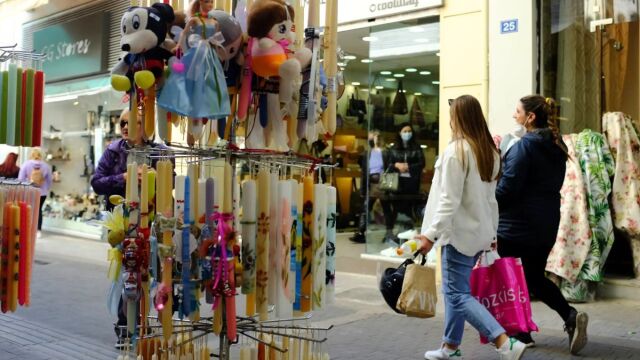 Πάσχα 2026: Ίδιος λογαριασμός, λιγότερα ψώνια για τους καταναλωτές - Toνώθηκαν οι τοπικές επιχειρήσεις