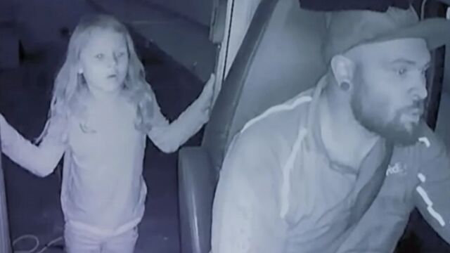 Tέξας: Οι επιστολές του δολοφόνου κούριερ στην οικογένεια της 7χρονης Αθένα - Τι έγραψε ο δράστης του στυγερού εγκλήματος (Eικόνες)