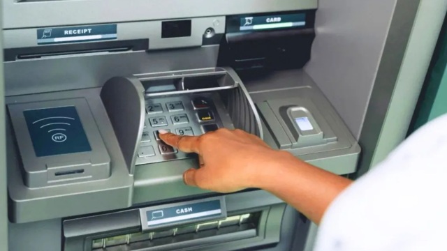 Συντάξεις Μαΐου 2026: Αναλυτικά όλες οι καταβολές από e-ΕΦΚΑ και ΔΥΠΑ μέχρι τις 24 Απριλίου