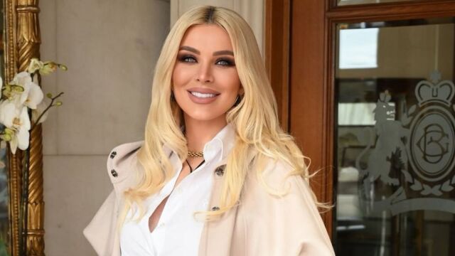 Κατερίνα Καινούργιου: Ποζάρει για πρώτη φορά 20 ημέρες μετά τη γέννα σε ολόσωμη φωτογραφία (Εικόνα)