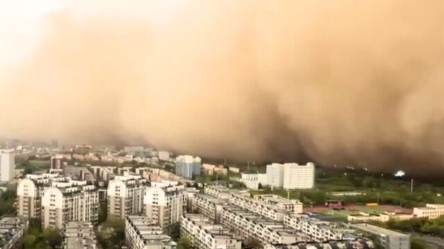Κυκλώνας από τη Μογγολία έφερε καταιγίδες σκόνης και άμμου σε 10 επαρχίες της Κίνας - Δείτε εντυπωσιακά βίντεο