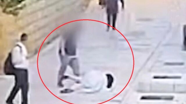 Ιερουσαλήμ: Επίθεση σε Γαλλίδα μοναχή στο Όρος Σιών - Βίντεο καταγράφει τον άγριο ξυλοδαρμό