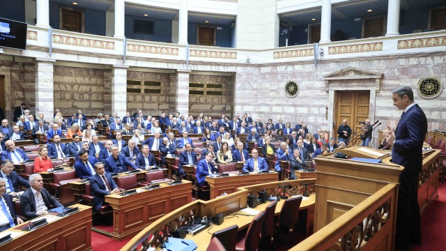 Μητσοτάκης στη συνεδρίαση ΚΟ της ΝΔ: Ένα νέο Σύνταγμα απαντά στις ανάγκες του Κράτους Δικαίου - Όλοι οι σημερινοί βουλευτές μας θα είναι υποψήφιοι στις επόμενες εκλογές (Εικόνες & Βίντεο)