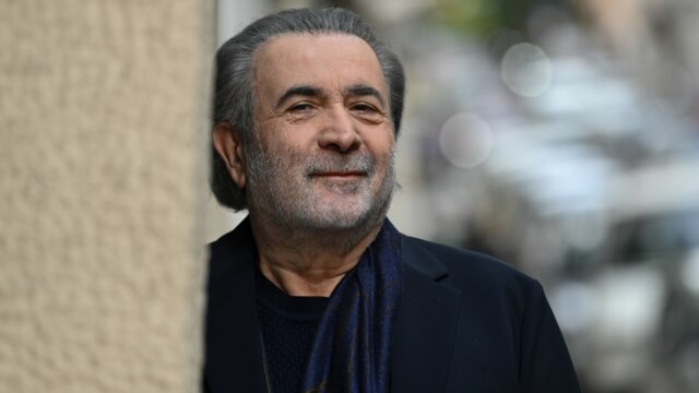 Λάκης Λαζόπουλος: 