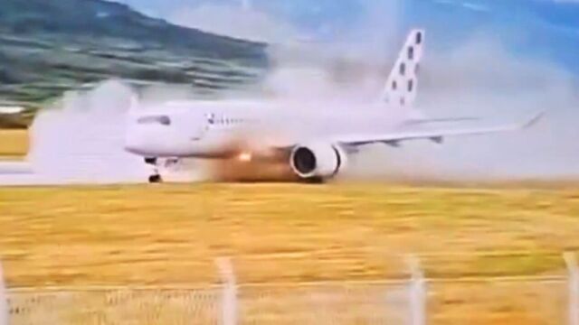 Κροατία: Παραλίγο τραγωδία στο Σπλιτ - Airbus με 130 επιβάτες βγήκε εκτός πορείας στον διάδρομο (Βίντεο)