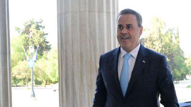 Στο Παρίσι την Τετάρτη ο Σταύρος Παπασταύρου για συνάντηση με τη Γαλλίδα υπουργό Οικολογικής Μετάβασης