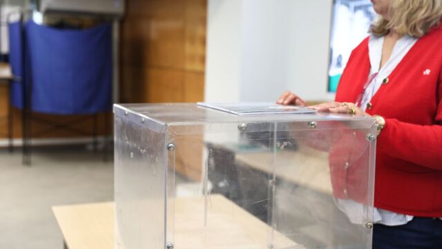 Δημοσκόπηση Interview: Προβάδισμα ΝΔ με 26,1% - Μάχη Τσίπρα-Ανδρουλάκη για τη δεύτερη θέση (Εικόνες)