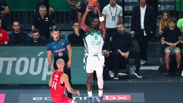 Παναθηναϊκός AKTOR - Ολυμπιακός 68-58, Basket League: “Ξύπνησε” ο Χειζ-Ντειβις, έπεσαν σε λήθαργο οι Πειραιώτες (Βίντεο)