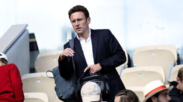 Ποιος είναι ο άνδρας που εμφανίστηκε  στο Roland Garros και 