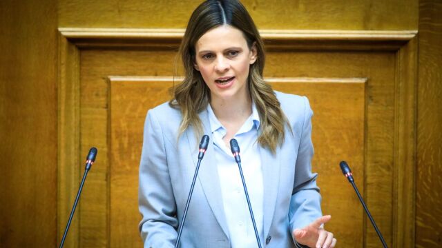 Αχτσιόγλου: "Ανοιχτό" το ενδεχόμενο πολιτικής συμπόρευσης με