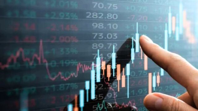 Στα 36 δισ. ευρώ οι προσφορές για το 10ετές ομόλογο - 3 δισ.