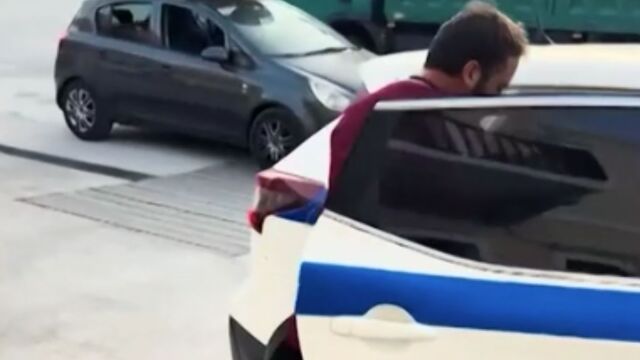 Καστελόριζο: Όλα ψέματα - Σπάει τη σιωπή του ο γιατρός που συνελήφθη μετά από μήνυση (Βίντεο)