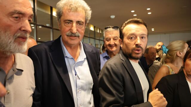 ΣΥΡΙΖΑ: Eπιστροφή Πολάκη στην Κοινοβουλευτική Ομάδα και ακύρωση της απόφασης για συμπόρευση με Τσίπρα ζήτησαν τα στελέχη που συμμετείχαν στη συνεδρίαση (Βίντεο)