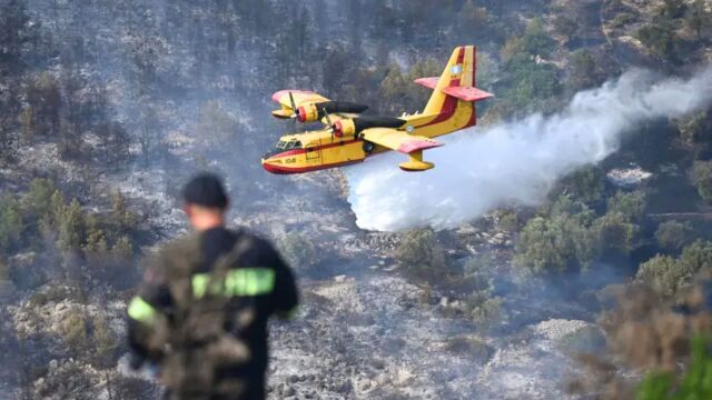 Υψηλός κίνδυνος πυρκαγιάς για την Κυριακή, 19 Ιουλίου: Η Αττική και πολλές περιοχές της χώρας στο επίκεντρο - Σε ετοιμότητα οι αρχές (Χάρτης)