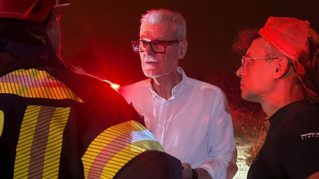Πόρτο Γερμενό: Στο μέτωπο της πυρκαγιάς ο Ευάγγελος Τουρνάς - Ενημερώθηκε για την εξέλιξη της φωτιάς (Eικόνες)
