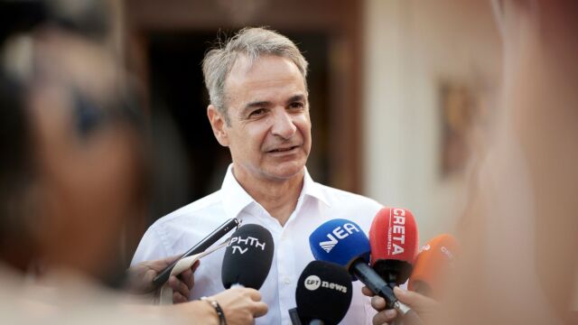 Κυριάκος Μητσοτάκης: Στα Χανιά για τον Δεκαπενταύγουστο ο πρωθυπουργός - Σήμερα η σκέψη μας βρίσκεται με όσους δίνουν καθημερινό αγώνα απέναντι στις πυρκαγιές (Εικόνες & Βίντεο)