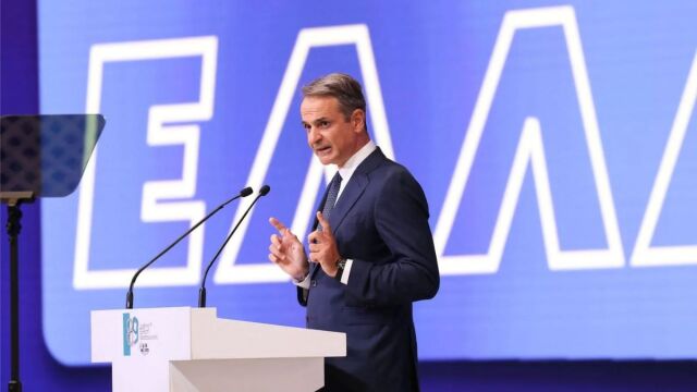 Κλείδωσε το πακέτο της ΔΕΘ: Τα δώρα Μητσοτάκη σε μικρομεσαίους, επαγγελματίες, μισθωτούς, συνταξιούχους και οικογένειες 