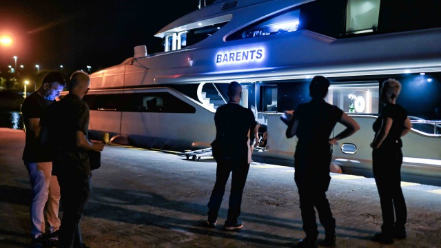 Τραγωδία στα Ίσθμια Κορινθίας: Νεκρός ψαράς μετά τη σύγκρουση θαλαμηγού με λέμβο (Εικόνες)