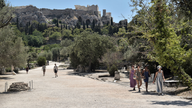 Γιατί το Θησείο ονομάστηκε έτσι; Το μεγάλο ιστορικό λάθος πίσω από το όνομα που λίγοι ξέρουν