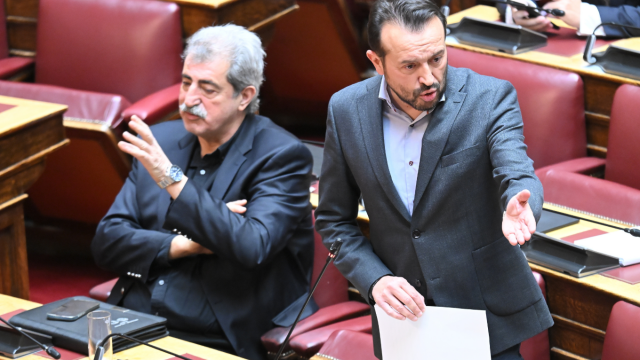 "Βράζει" ο ΣΥΡΙΖΑ: Γιατί οι "Φαμελλικοί" δεν κάνουν την έξοδ