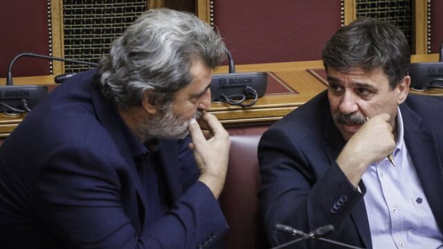 www.parapolitika.gr