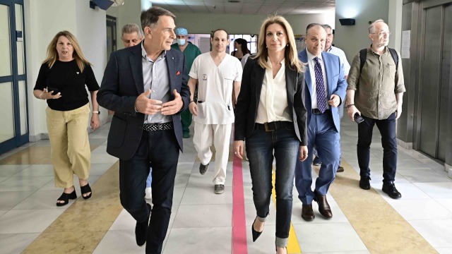 Καρυστιανού: Η σημερινή εκδήλωση για το Κράτος Δικαίου ακυρώθηκε με προσωπικές παρεμβάσεις από το ΠΑΣΟΚ και τη ΝΔ, θα μιλούσαν νομικοί που δεν είναι μέσα στο Κίνημα (Βίντεο)
