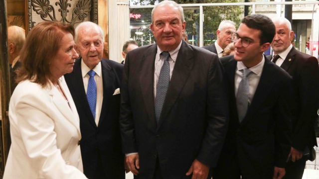 Κώστας Καραμανλής: Την ημέρα της ομιλίας Μητσοτάκη στη ΔΕΘ θα παρουσιάσει βιβλίο για Δομάζο και Αντωνιάδη