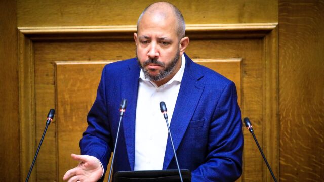 ΣΥΡΙΖΑ: Πώς ο Τσίπρας γλύτωσε τον Μεϊκόπουλο από τη… διαγραφή - Γιατί έκανε πίσω ο Φάμελλος