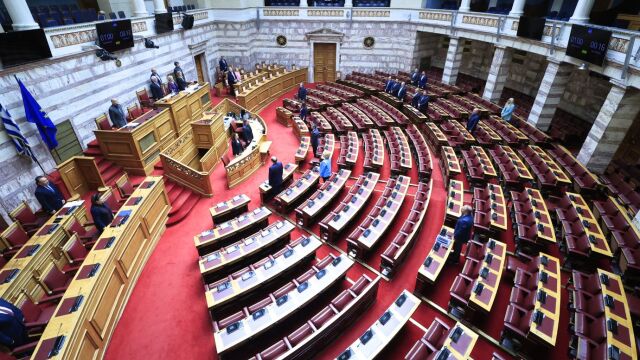 ΝΔ: Περίεργη συμμαχία γαλάζιων επαναστατών στο προσκήνιο - Η συνάντηση, τα τηλέφωνα και οι... αντικυβερνητικές φιλοδοξίες