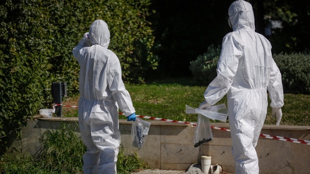 Πανεπιστημιούπολη Ζωγράφου: Εντοπίστηκαν εκρηκτικά και σφαίρες σε σακίδιο