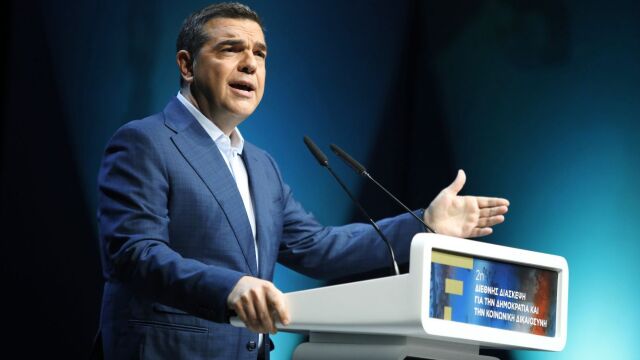 Η διάσπαση του ΣΥΡΙΖΑ που είναι πιο κοντά από ποτέ, το νέο κόμμα Τσίπρα που έρχεται και... η χαριστική βολή
