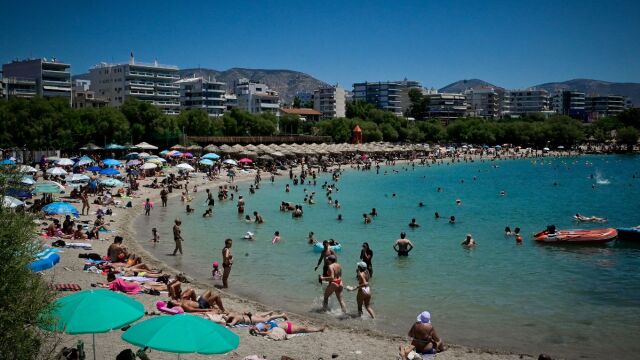 Καιρός: Εφιαλτικό σενάριο του GFS για την Ελλάδα μετά τις 19 Ιουλίου - Τι δείχνουν τα προγνωστικά στοιχεία (Χάρτης & Βίντεο)