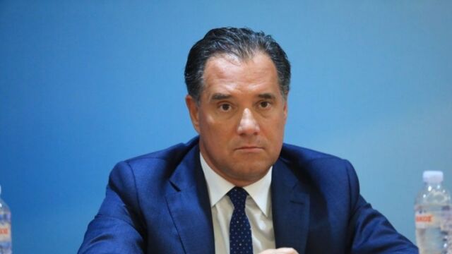 Γεωργιάδης για Λένα Σαμαρά: Δεν είναι όλα πολιτική, δείξτε επιτέλους λίγο σεβασμό - Ένας νέος άνθρωπος έφυγε και μία οικογένεια πενθεί